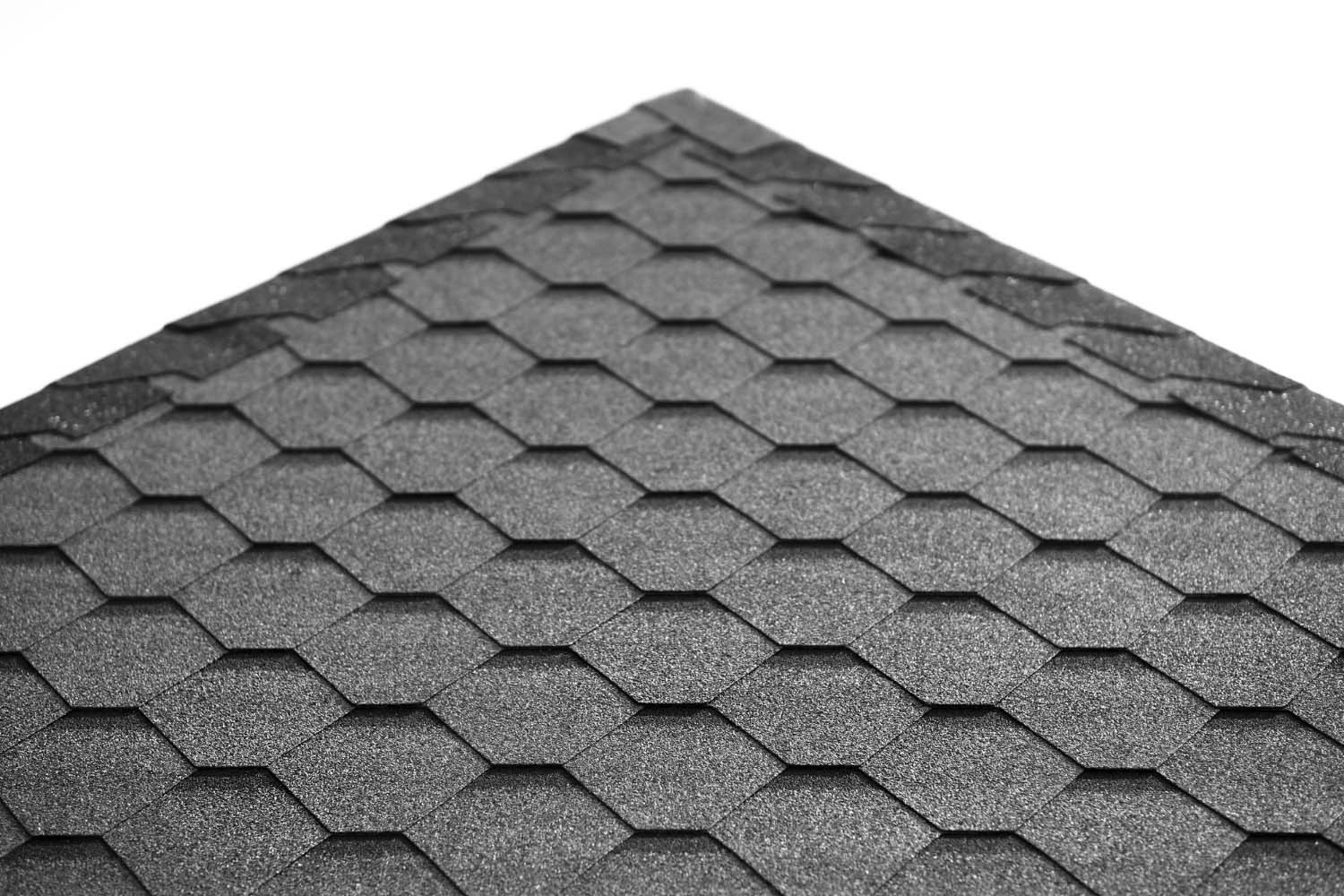 Zonnepanelen op shingle dak